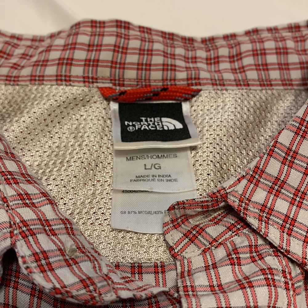 The North Face | Fishing Short Sleeve Button Down | Large - Picture 2 of 3